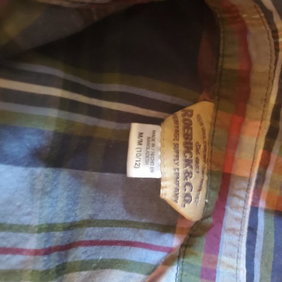 boys button down short sleeve shirt - Picture 2 of 2